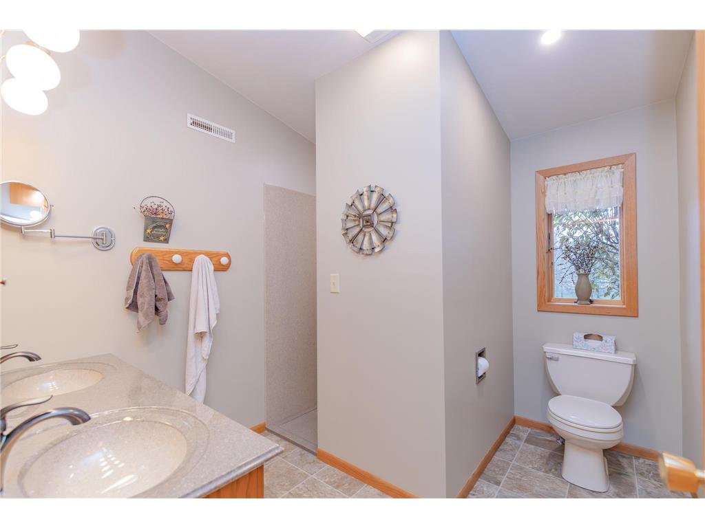 603 Lafayette Avenue S Fulda MN 56131 6803066 image33