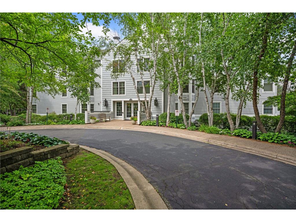 603 Lake Street #115 Excelsior MN 55331 - Lake Minnetonka 7104830 image22