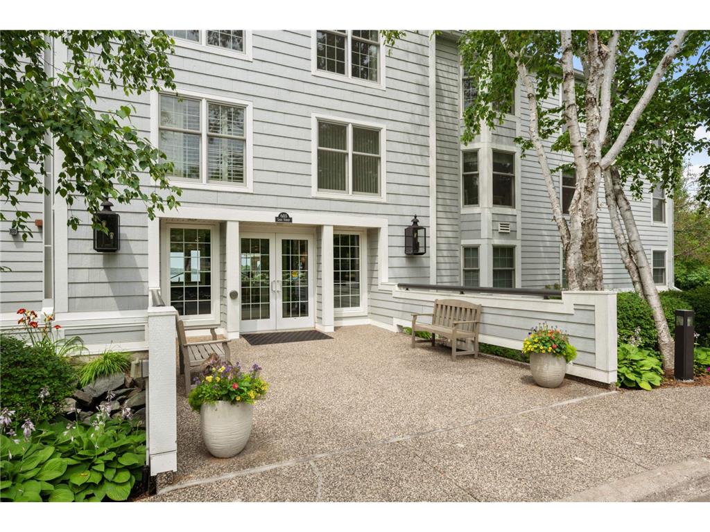 603 Lake Street #115 Excelsior MN 55331 - Lake Minnetonka 7104830 image23