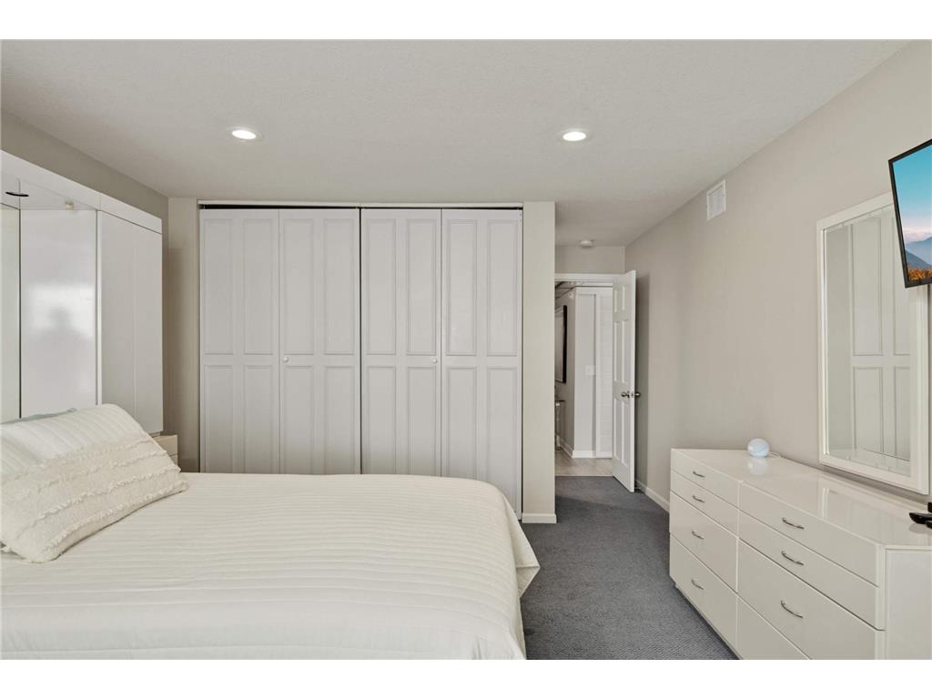 603 Lake Street #115 Excelsior MN 55331 - Lake Minnetonka 7104830 image39