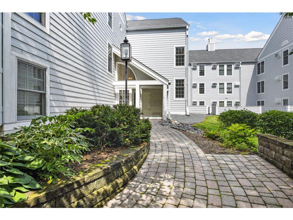 603 Lake Street #115 Excelsior MN 55331 - Lake Minnetonka 7104830 image5
