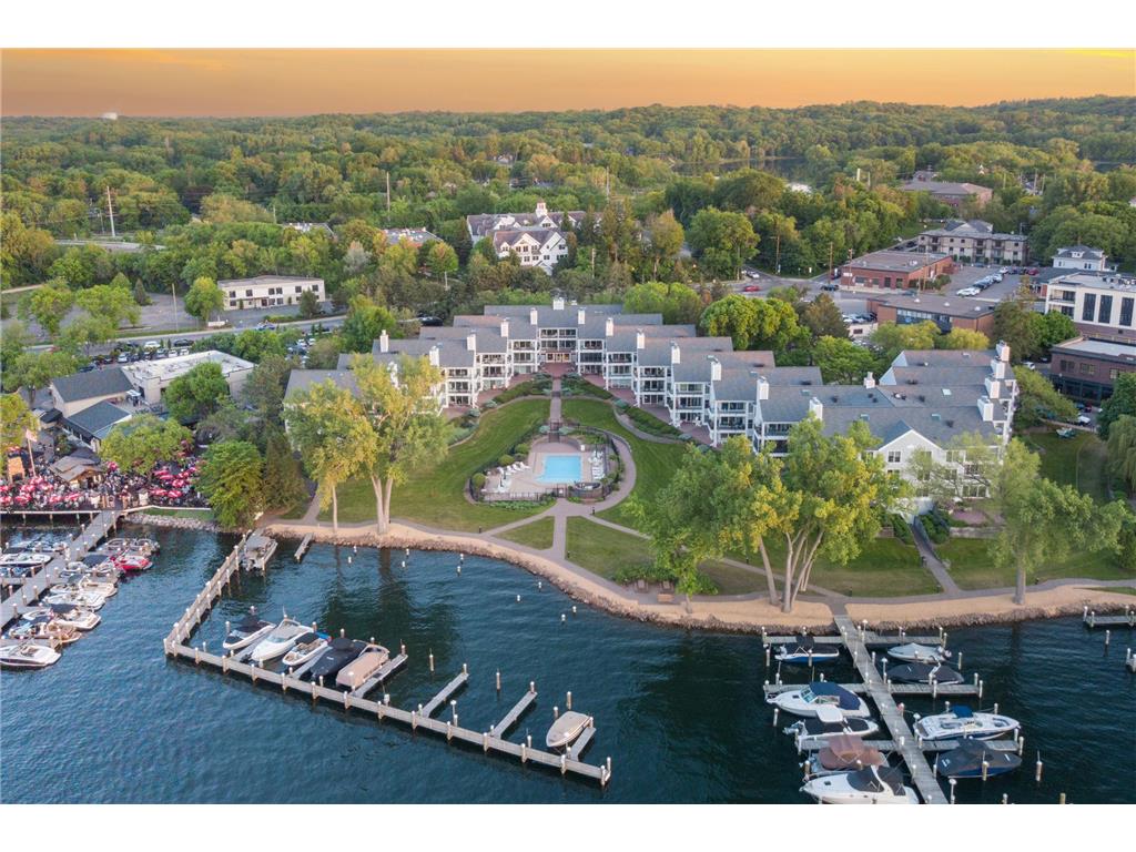 603 Lake Street #214 Excelsior MN 55331 - Lake Minnetonka 6818916 image1