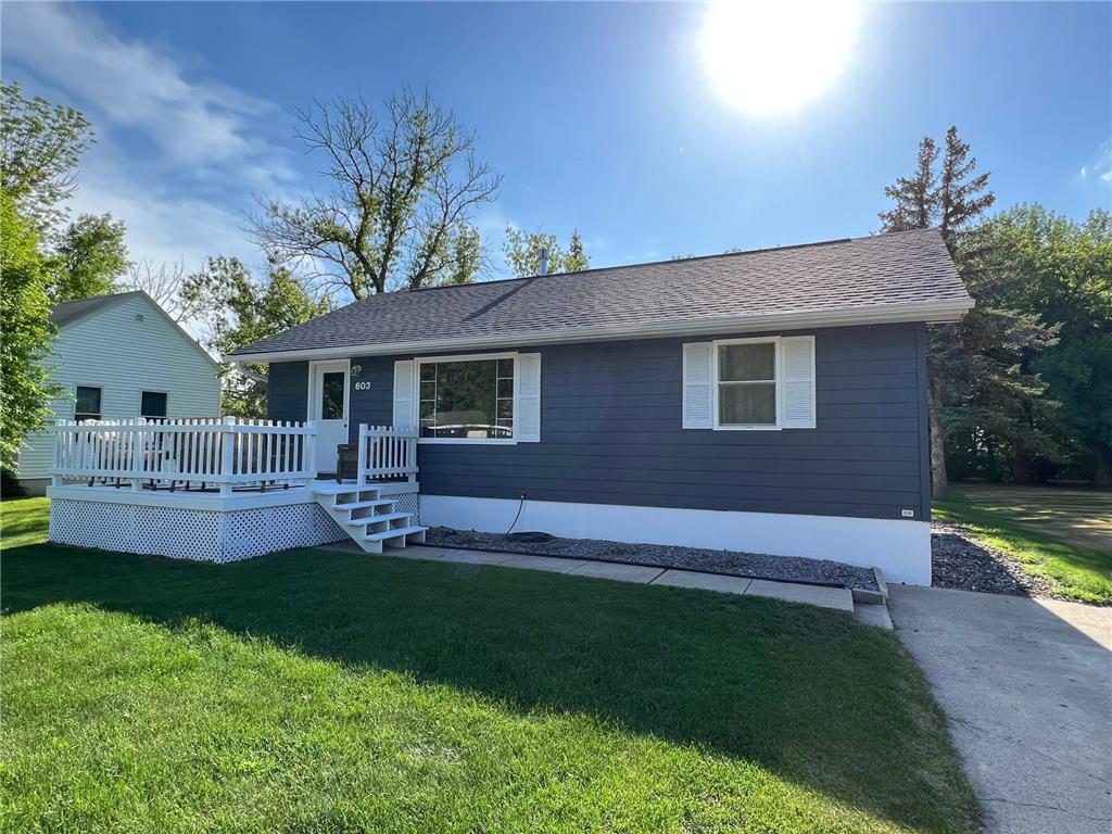 603 Main Avenue N Roseau MN 56751 6380693 image1