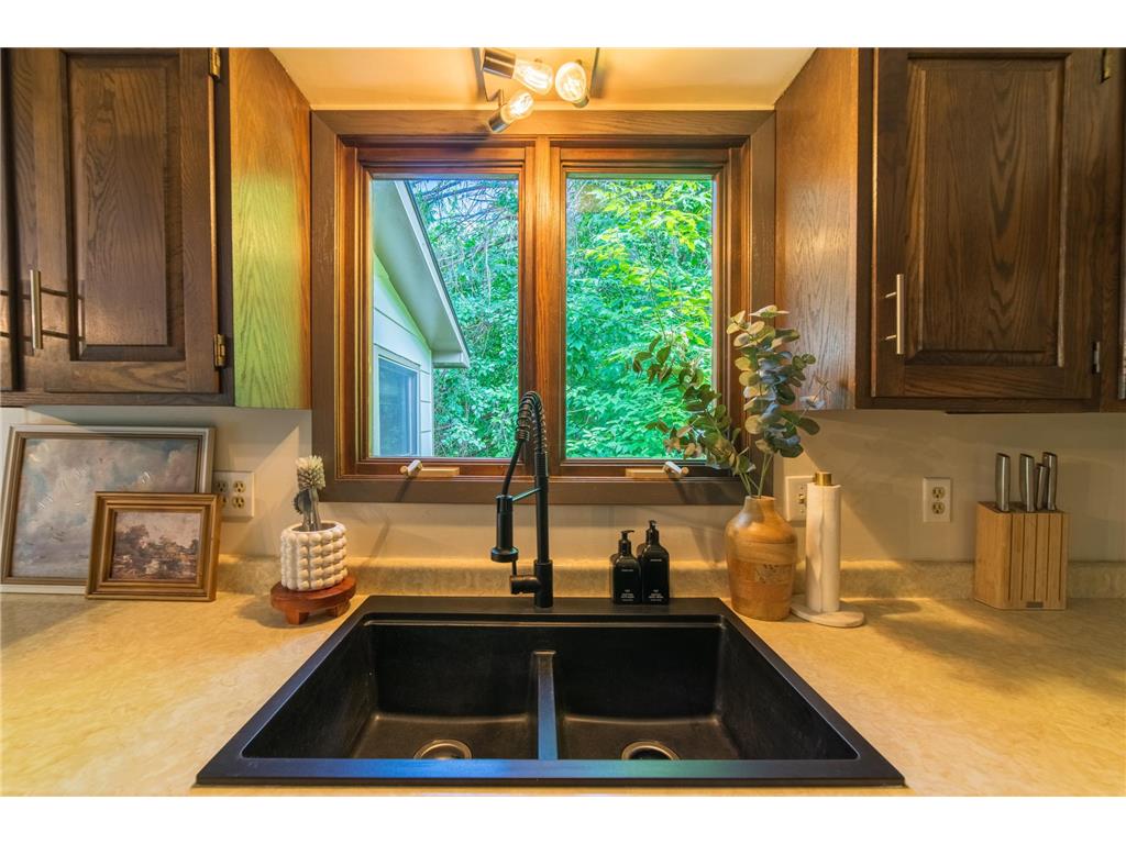603 Old Highway 61 N Hinckley MN 55037 7099395 image17