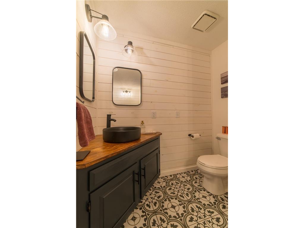 603 Old Highway 61 N Hinckley MN 55037 7099395 image32