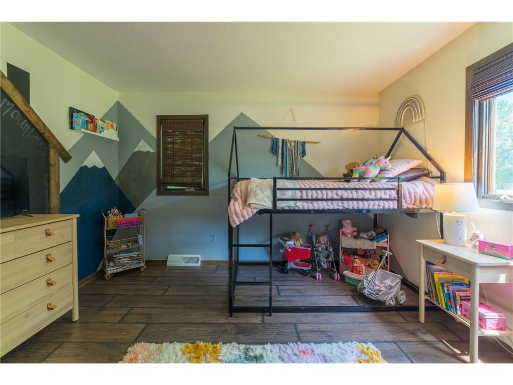 603 Old Highway 61 N Hinckley MN 55037 7099395 image36