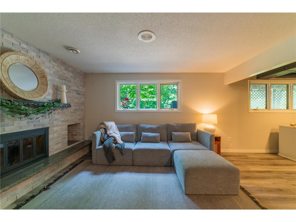 603 Old Highway 61 N Hinckley MN 55037 7099395 image49
