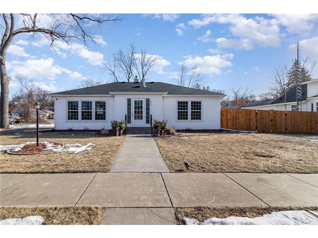 603 S 2nd Street Le Sueur MN 56058 6645945 image1