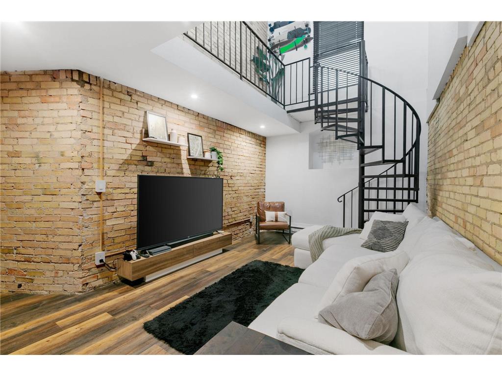 603 S 9th Street #1 Minneapolis MN 55404 6460045 image1