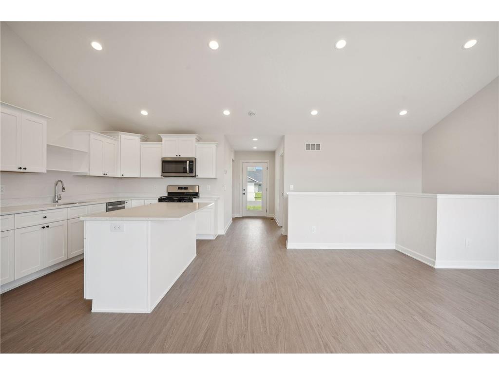 603 S Division Street Roberts WI 54023 7021525 image5