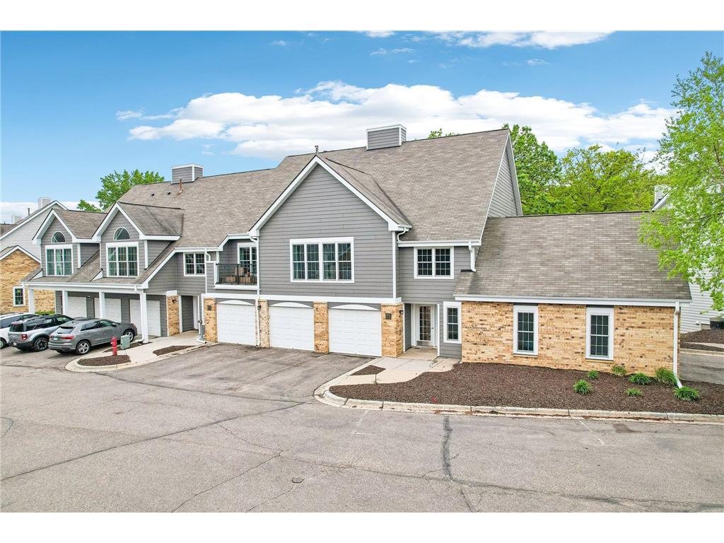6030 Chasewood Parkway #201 Minnetonka MN 55343 7067252 image1