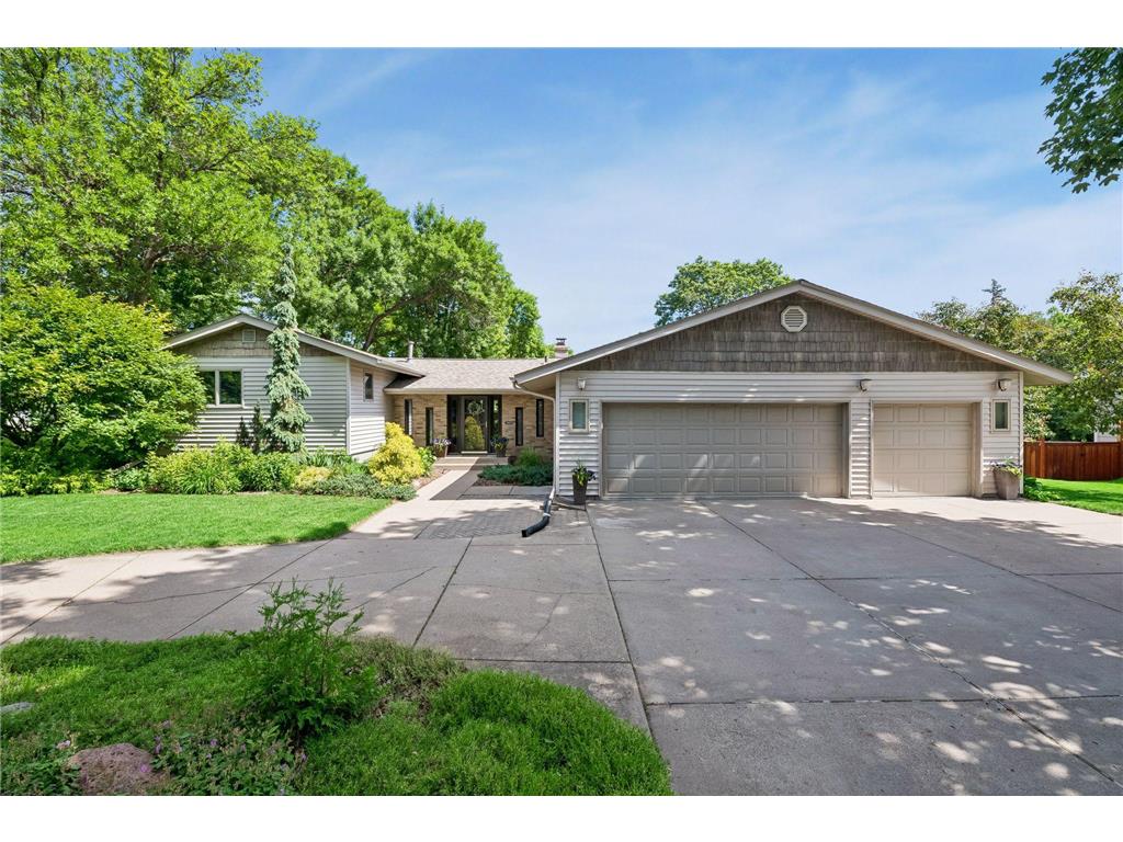 6030 Manchester Drive Golden Valley MN 55422 7088717 image1