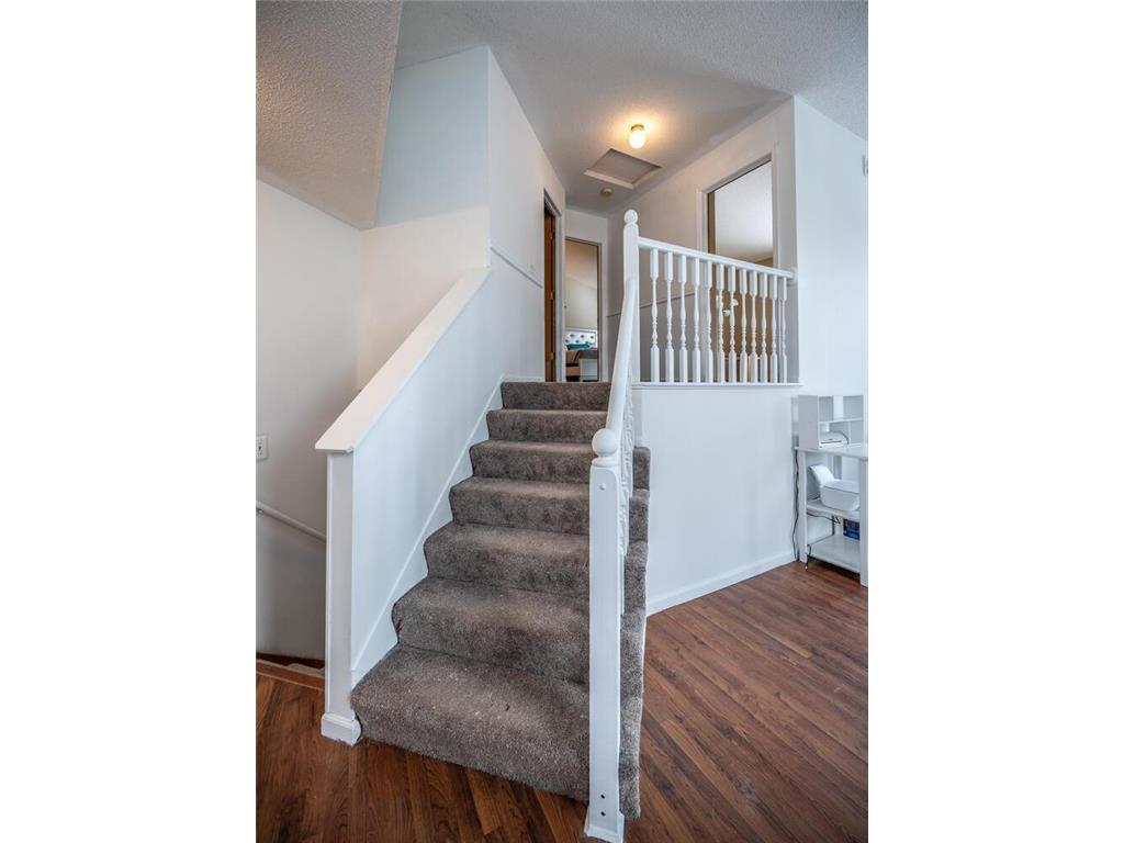 6030 Meadowood Court Savage MN 55378 7009527 image18