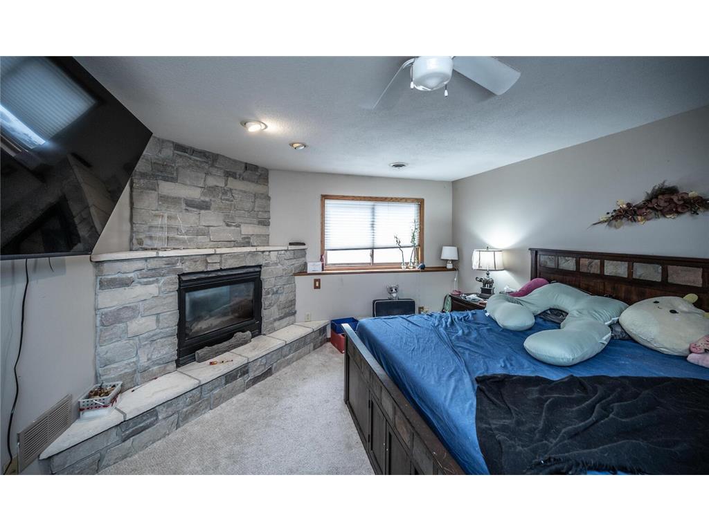 6030 Meadowood Court Savage MN 55378 7009527 image30