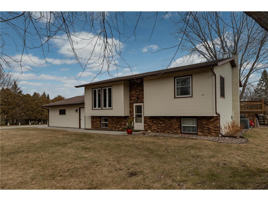 60328 210th Avenue Dodge Center MN 55927 6507313 image1