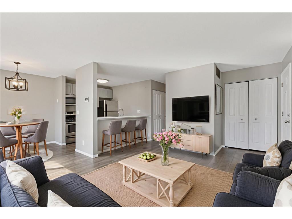 6034 72nd Lane N Brooklyn Park MN 55429 6819687 image1