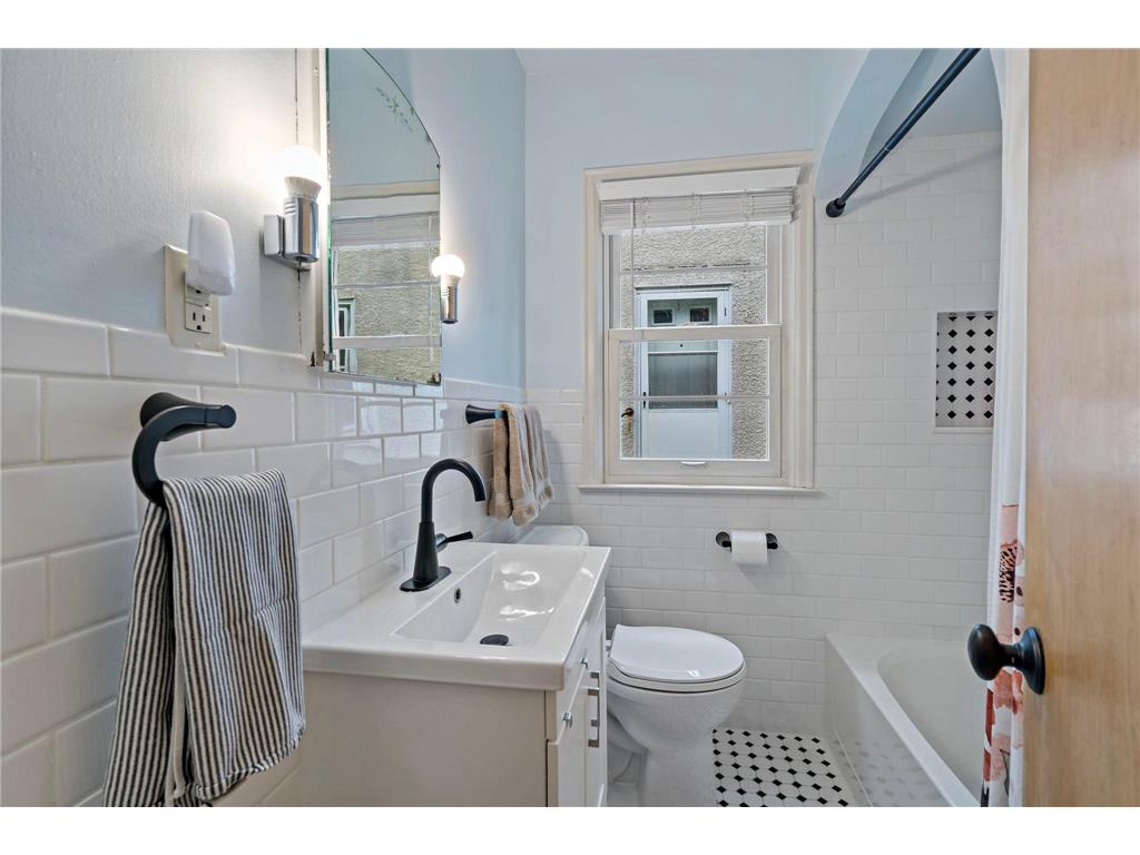 6036 4th Avenue S Minneapolis MN 55419 7090076 image16