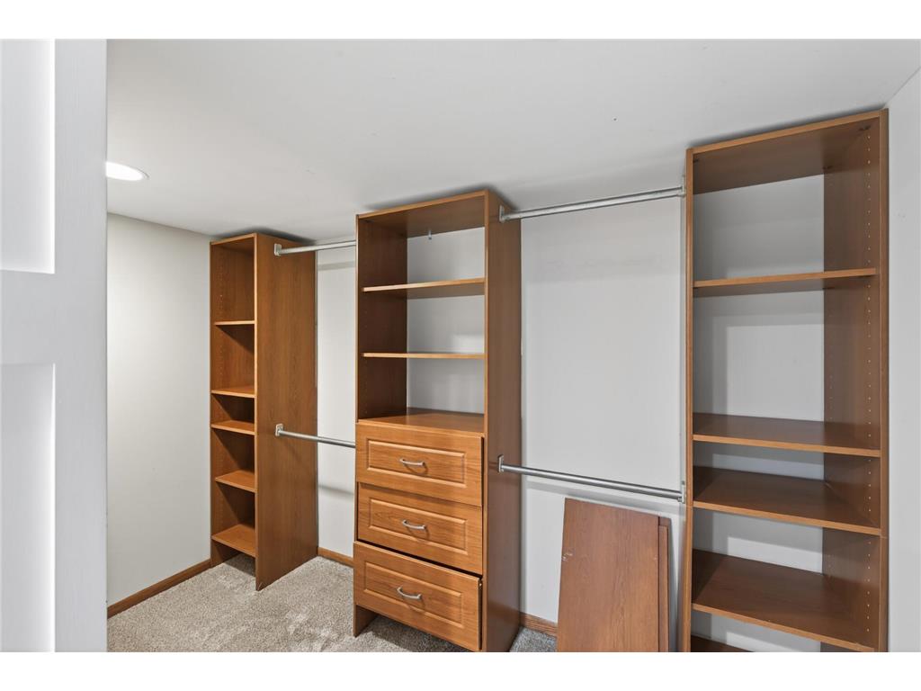 6037 York Avenue S Edina MN 55410 7080931 image20