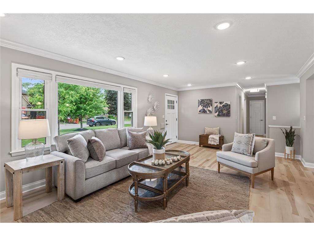 6037 York Avenue S Edina MN 55410 7080931 image4