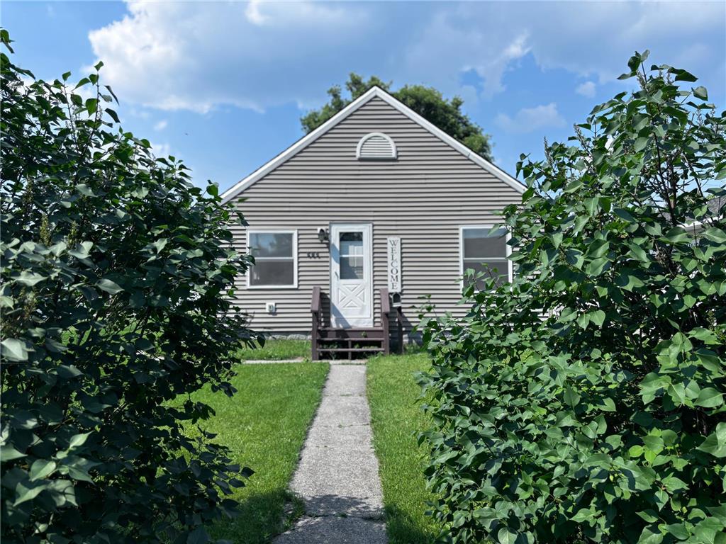 604 10th Street International Falls MN 56649 6748448 image1