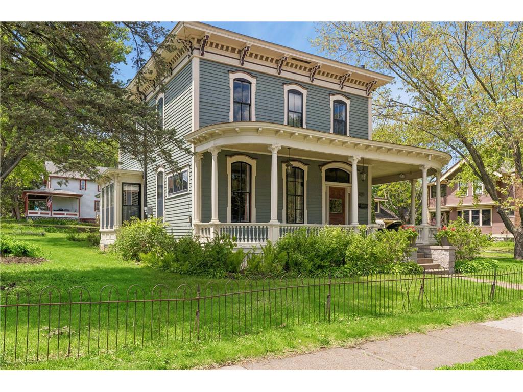 604 4th Street N Stillwater MN 55082 7013002 image2