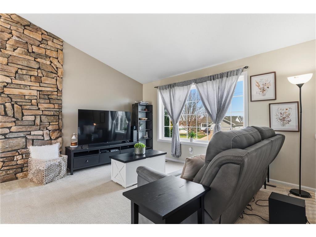 604 4th Street NE Byron MN 55920 7049836 image5