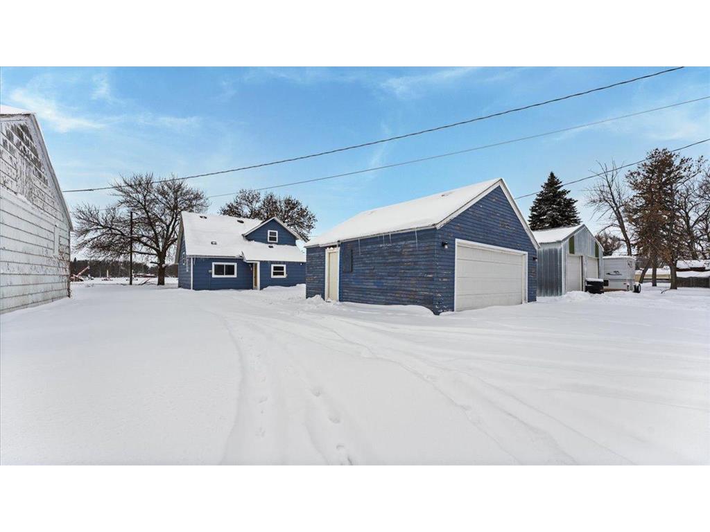 604 Atlantic Avenue N Herman MN 56248 6825654 image2