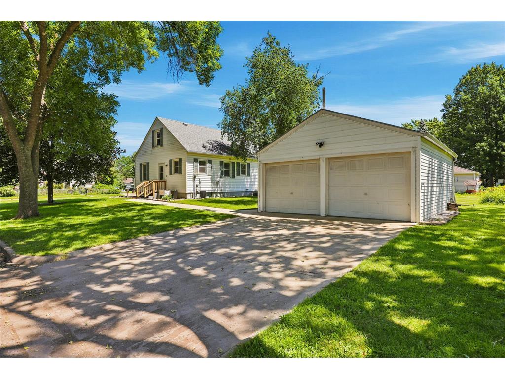 604 E 3rd Street Litchfield MN 55355 7110115 image3