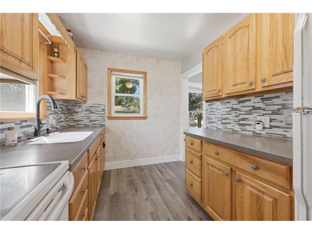 604 E 3rd Street Litchfield MN 55355 7110115 image7