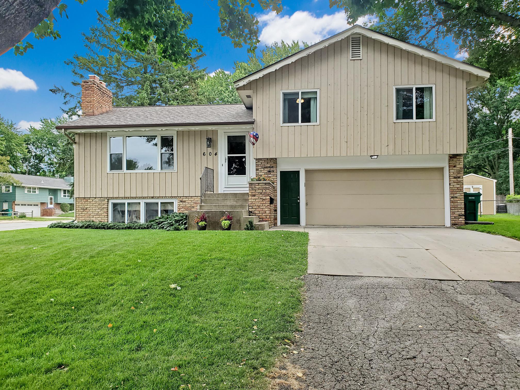604 Elton Hills Drive NW Rochester MN 55901 6086771 image1