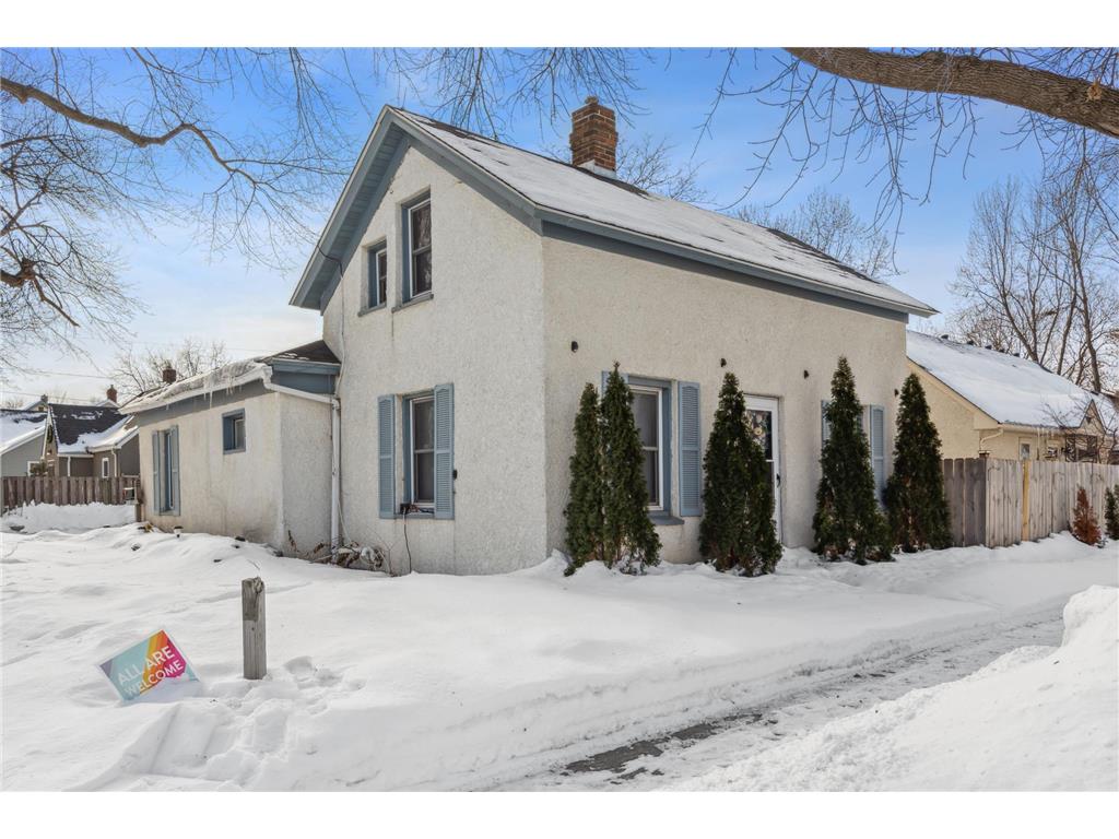 604 Holmes Street S Shakopee MN 55379 6327199 image1