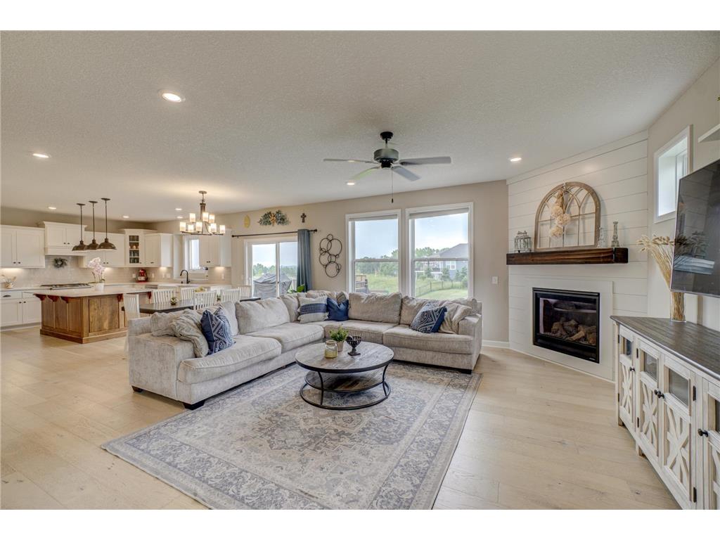 604 Juno Avenue N Lake Elmo MN 55042 6379262 image1