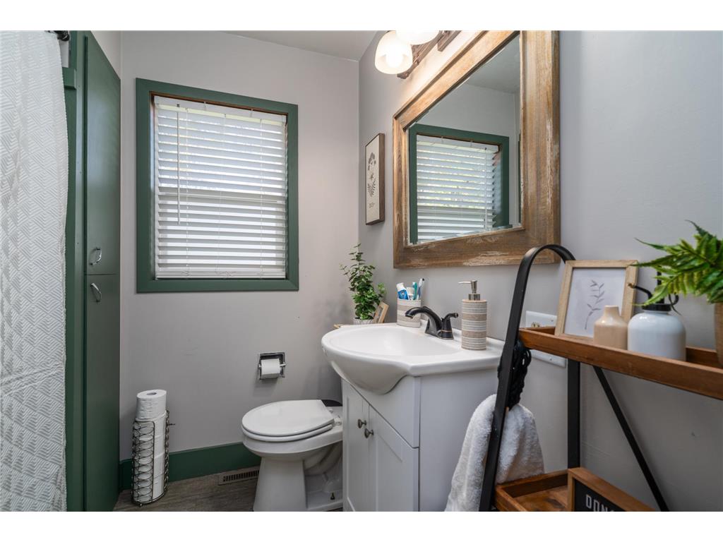 604 Lincoln Avenue Crookston MN 56716 6800695 image11