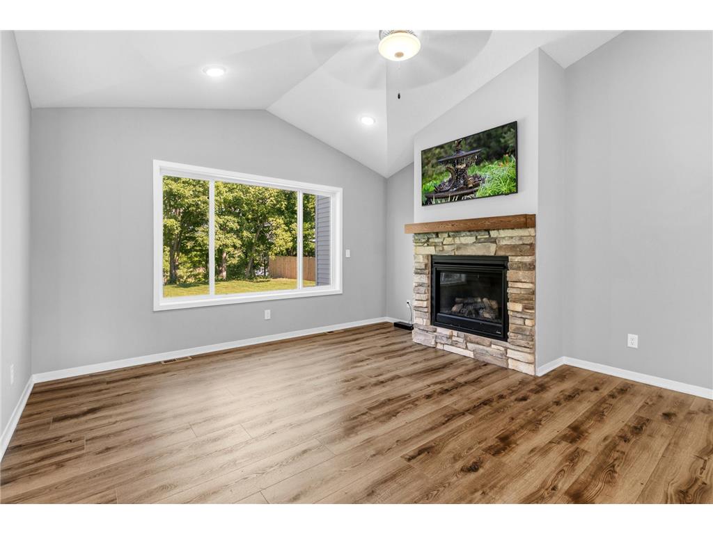 604 Nelson Lane Center City MN 55012 - Pioneer Lake 7083277 image2