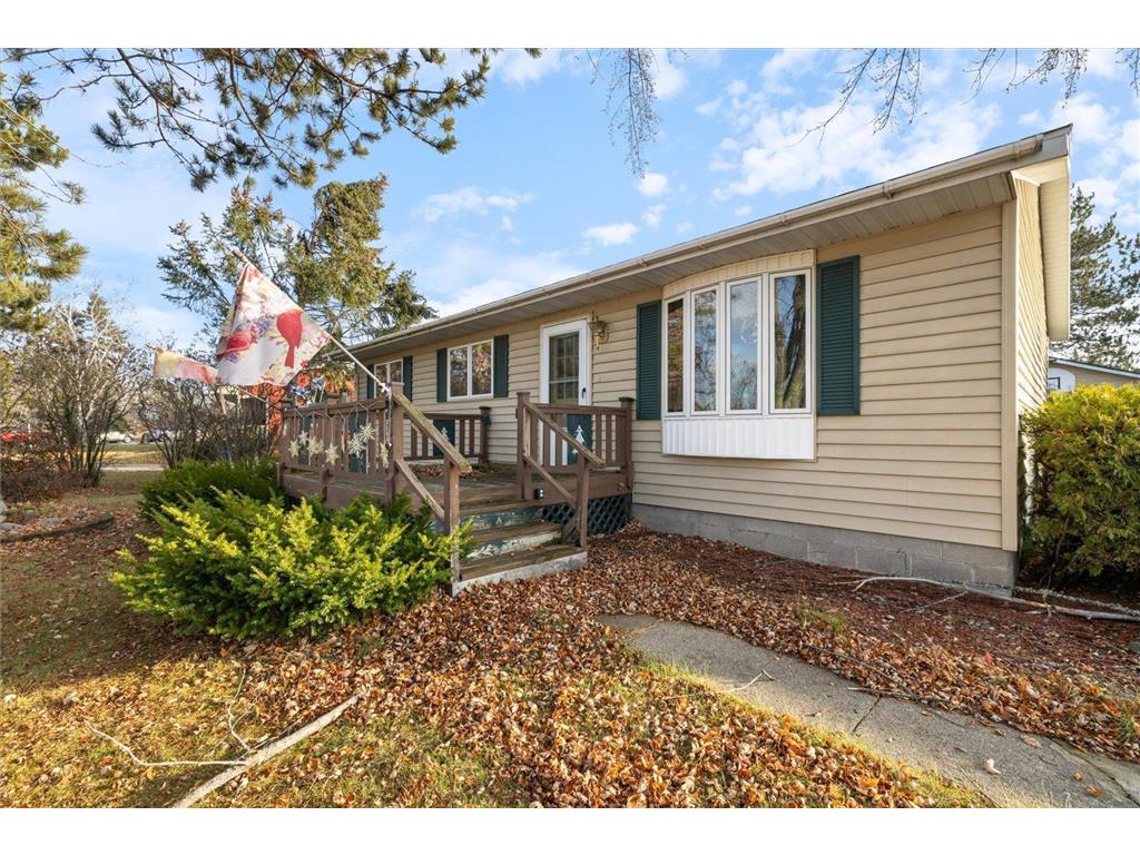 604 Reynolds Street Grand Rapids MN 55744 6632603 image1