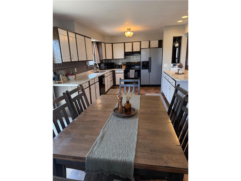 604 S Dekalb Street Redwood Falls MN 56283 7060468 image11