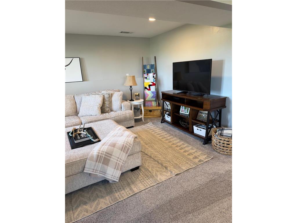604 S Dekalb Street Redwood Falls MN 56283 7060468 image30