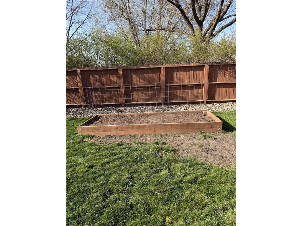 604 S Dekalb Street Redwood Falls MN 56283 7060468 image44