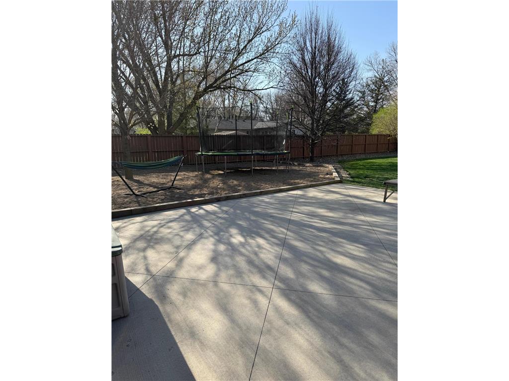 604 S Dekalb Street Redwood Falls MN 56283 7060468 image48