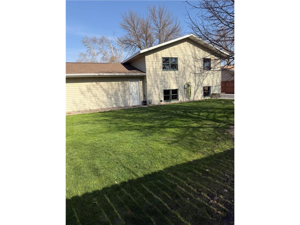 604 S Dekalb Street Redwood Falls MN 56283 7060468 image49