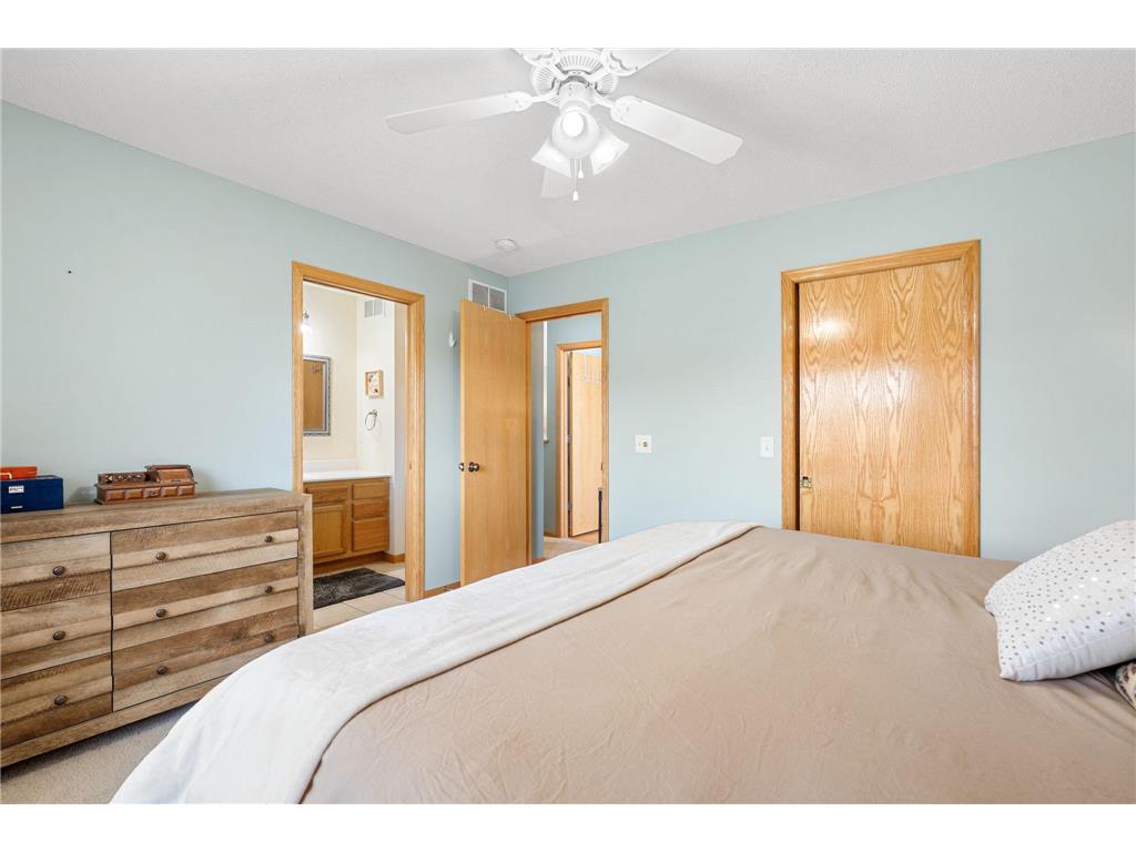 604 St Andrews Drive Mankato MN 56001 7049645 image16