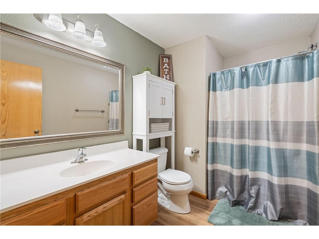 604 St Andrews Drive Mankato MN 56001 7049645 image28