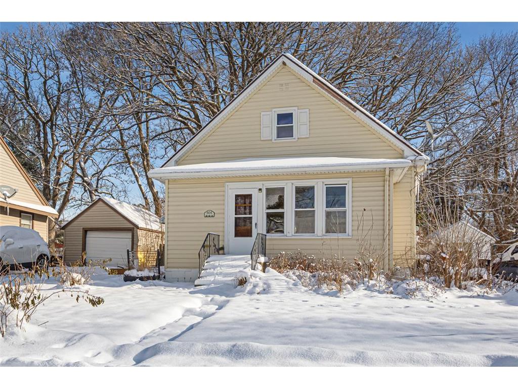 604 Ulstad Avenue Albert Lea MN 56007 6825073 image4