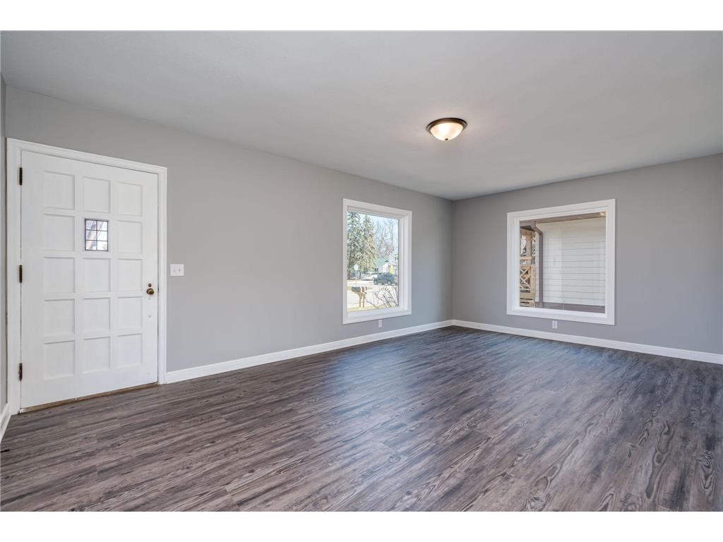 604 W Brooks Street Arlington MN 55307 7050613 image5