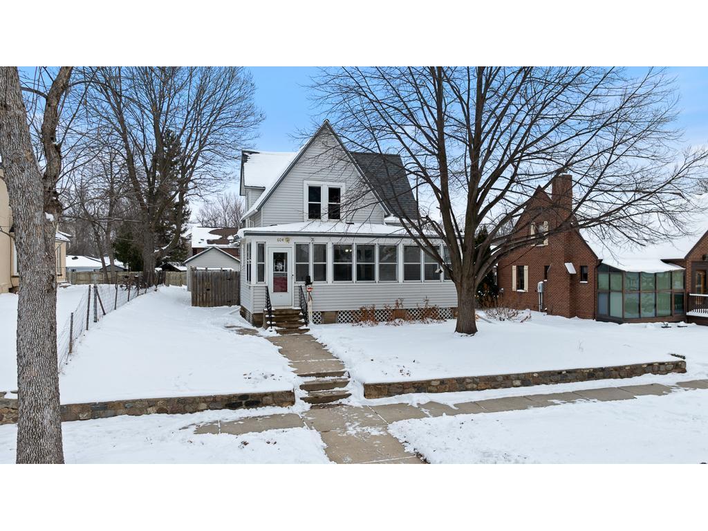 604 W Lyon Street Marshall MN 56258 6642259 image1