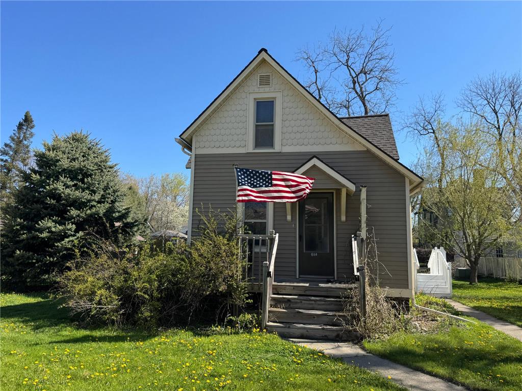 604 W Main Street Marshall MN 56258 7068289 image1