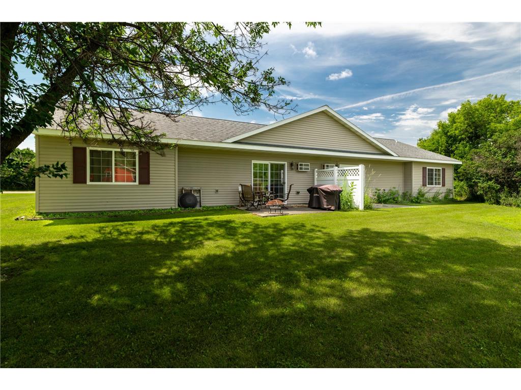 604 and 606 N Pickle Street Hewitt MN 56453 7110901 image14