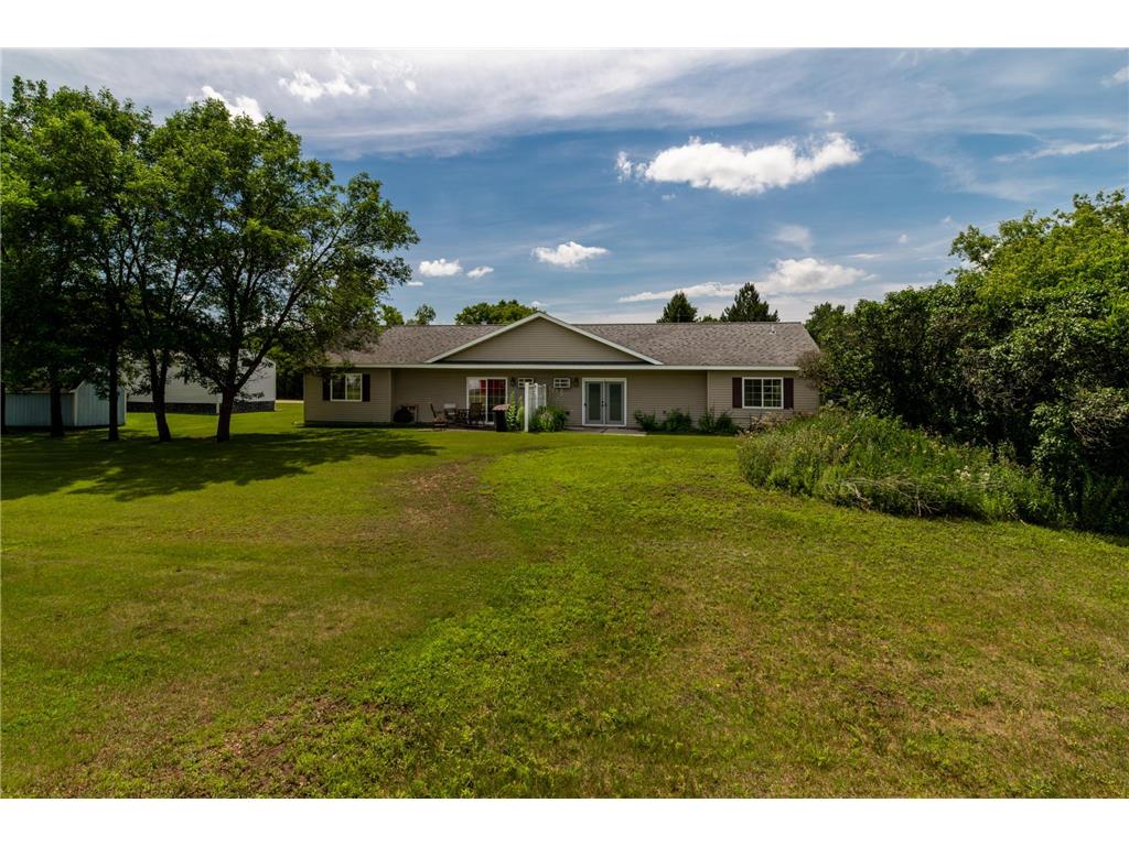 604 and 606 N Pickle Street Hewitt MN 56453 7110901 image15