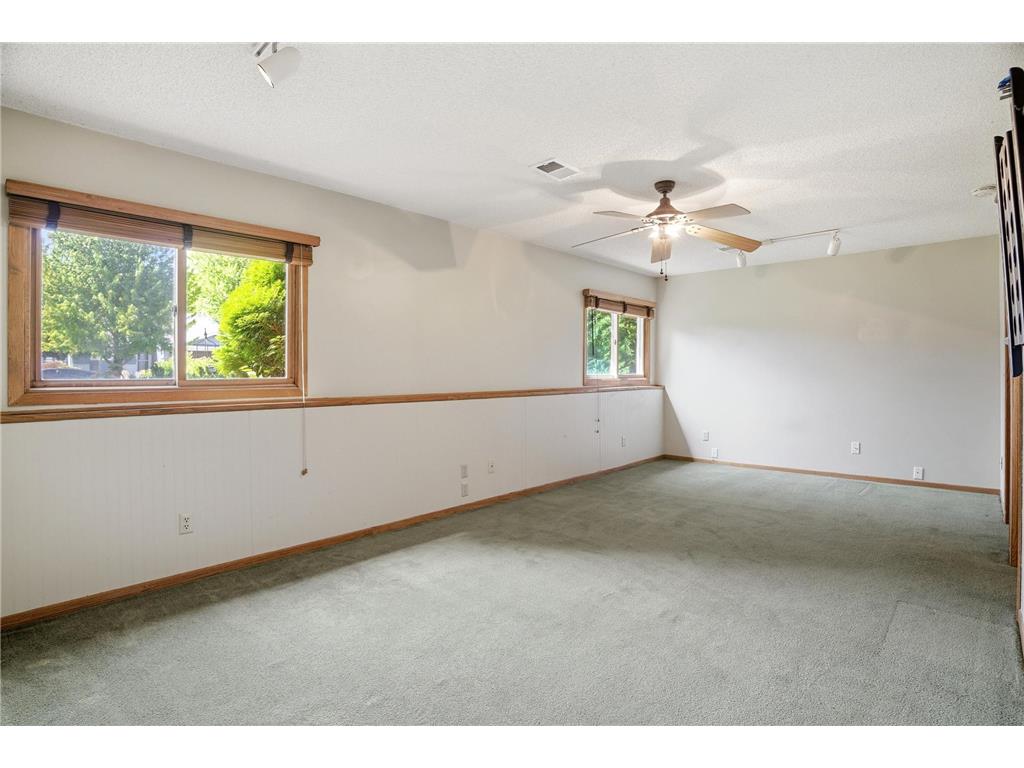 6040 111th Avenue N Champlin MN 55316 7072533 image13