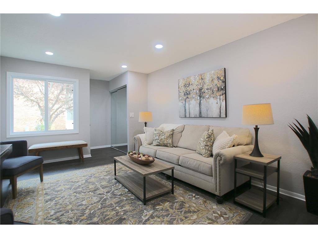 6040 83rd Parkway N Brooklyn Park MN 55443 6519585 image1